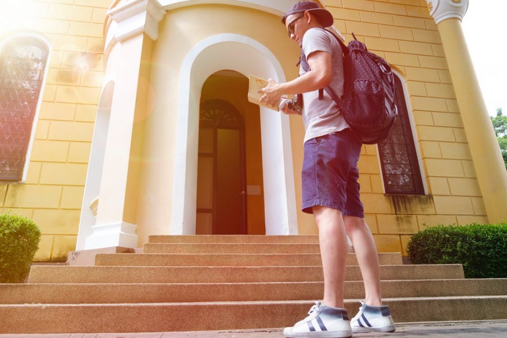 What Does A Move In Or Move Out Fee Mean College Rentals